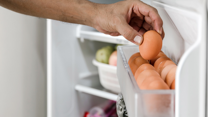 Cách nhận biết trứng hỏng đơn giản bằng mắt 4