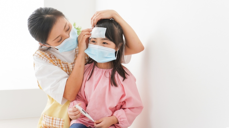 Cách ly trẻ là biện pháp ưu tiên để ngăn chặn dịch lan rộng, nhất là trong môi trường tập thể như nhà trẻ, mẫu giáo