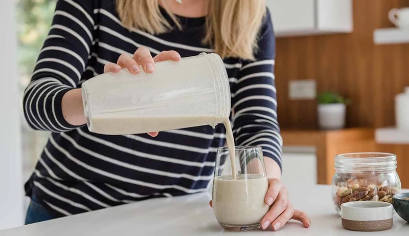 Cách pha bột ngũ cốc với sữa tươi​ thơm ngon, bổ dưỡng 3