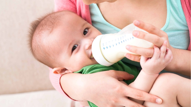 Cách pha sữa Enfamil đúng - Cần lưu ý gì khi pha sữa Enfamil? 3