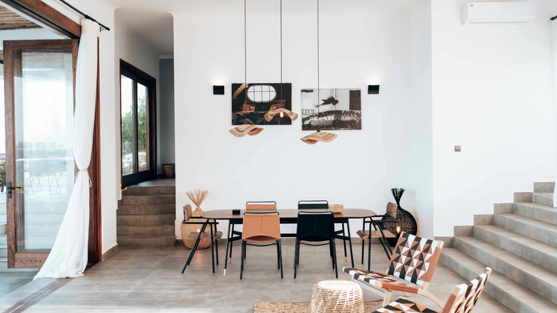 Vệ sinh nhà cửa giúp loại bỏ vi khuẩn còn tồn tại sau thiên tai