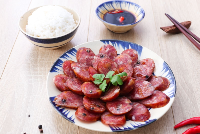 Cách rã đông lạp xưởng hiệu quả tại nhà 2