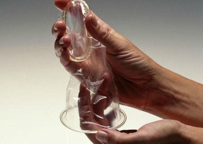 Bao cao su nữ có nguy cơ rách thấp hơn bao cao su nam