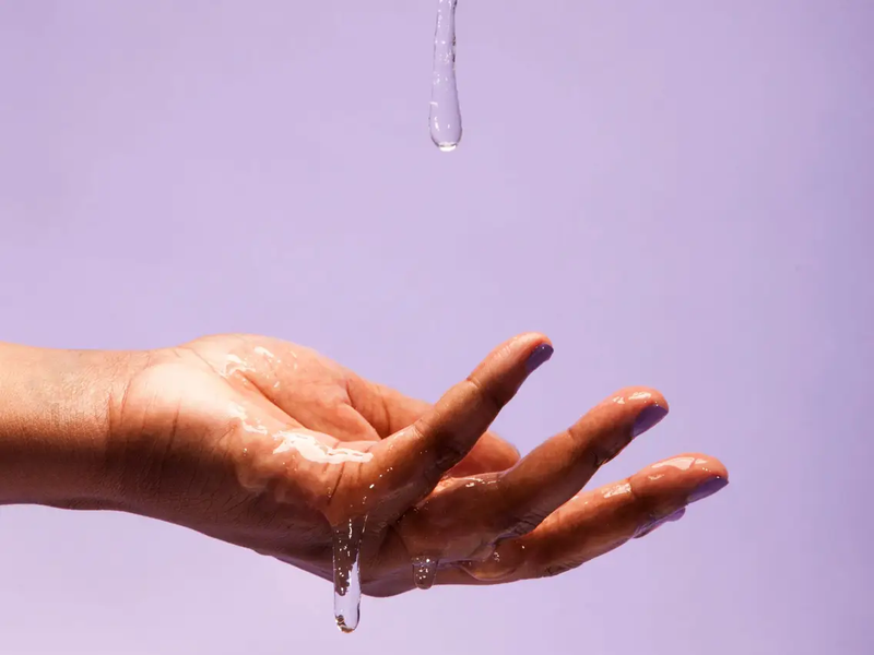 Cách sử dụng gel bôi trơn giúp đạt thăng hoa trong mọi “cuộc yêu” 2