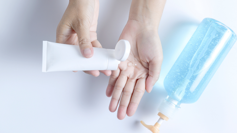 Ngưng sử dụng gel tẩy tế bào chết nếu có dấu hiệu kích ứng