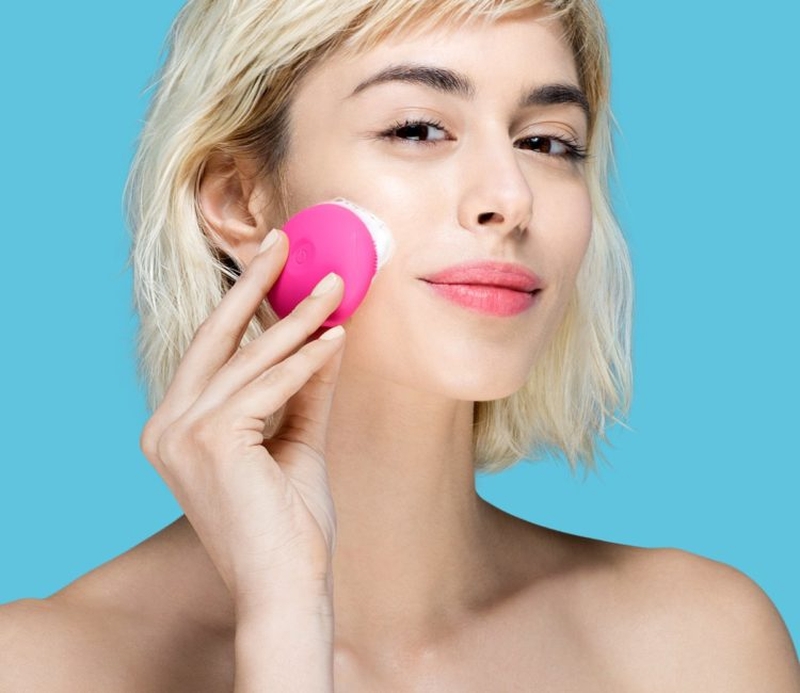 Cách sử dụng máy rửa mặt cho da sạch sâu 1