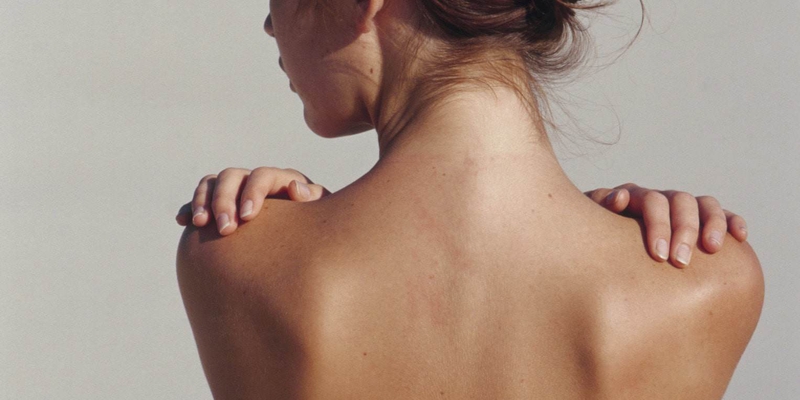 Cách sử dụng sữa tắm và tẩy tế bào chết cho body hiệu quả nhất 1