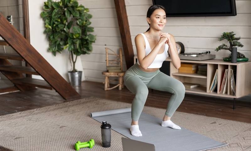 cach-tap-jump-squat-dung-va-hieu-qua 1.jpg