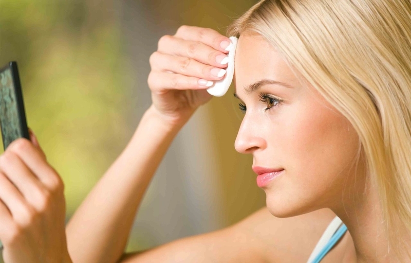 Cách tẩy trang kem chống nắng không cần nước tẩy trang hiệu quả