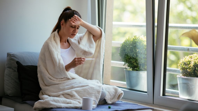 Điều trị cảm lạnh cần đi cùng chăm sóc cơ thể đúng cách
