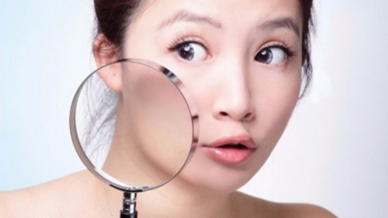 Xông hơi bằng lá trầu không sẽ giúp se khít lỗ chân lông và kháng viêm rất tốt