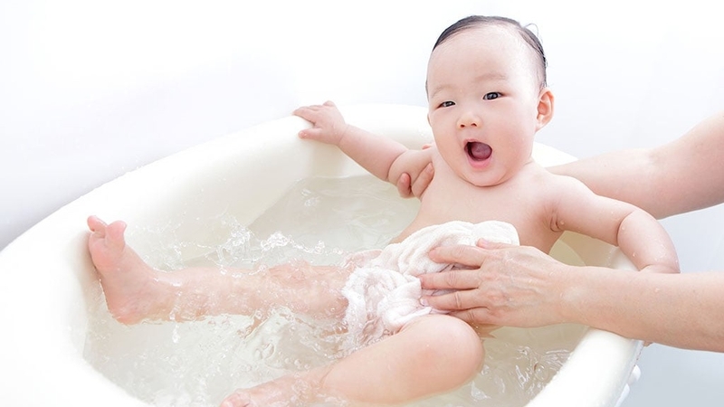 Cách trị rôm sảy cho trẻ sơ sinh và những điều cần lưu ý 3