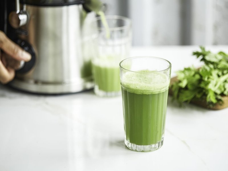 cách uống cần tây mật ong 2