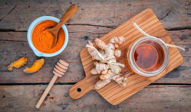 Nghê  và mật ong chứa nhiều vitamin tốt cho sức khỏe