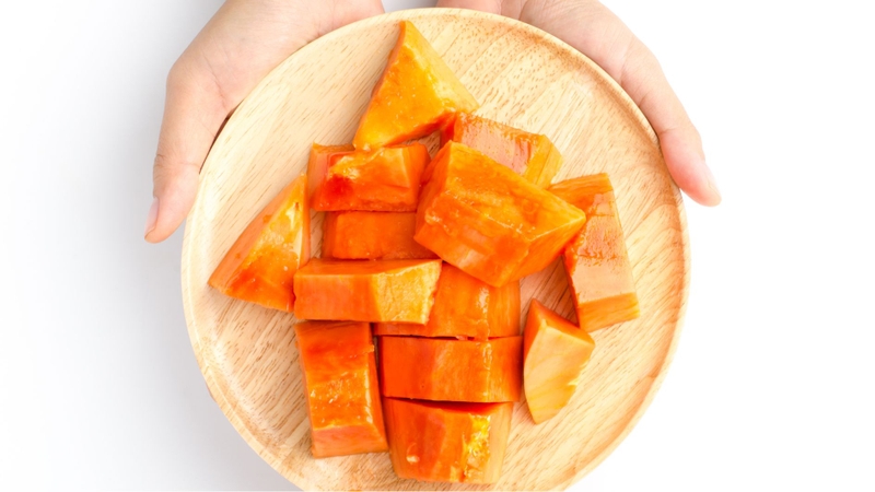 Đu đủ chín là thực phẩm giàu vitamin A