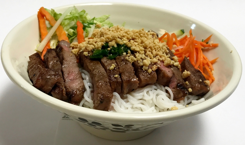 Hướng dẫn làm bò nướng ăn với bún hấp dẫn