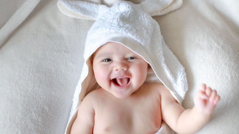 Cách vệ sinh răng miệng cho bé 1 tuổi giúp mọc răng sữa dễ dàng 1