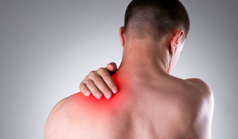 Cách xoa bóp bấm huyệt chữa đau vai gáy an toàn, hiệu quả 1