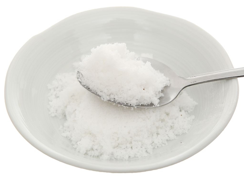 Cách xông hơ mặt bằng muối sau sinh 3