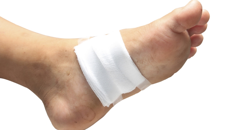 Cách xử trí khi bị kim tiêm đâm nhanh chóng