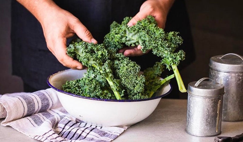 Cải kale nấu món gì cho bé tốt cho sức khỏe mà mẹ nên biết  1