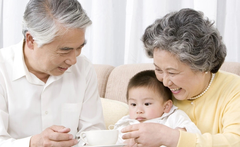 Cai sữa cho bé 2 tuổi đúng cách và những điều cần lưu ý 1