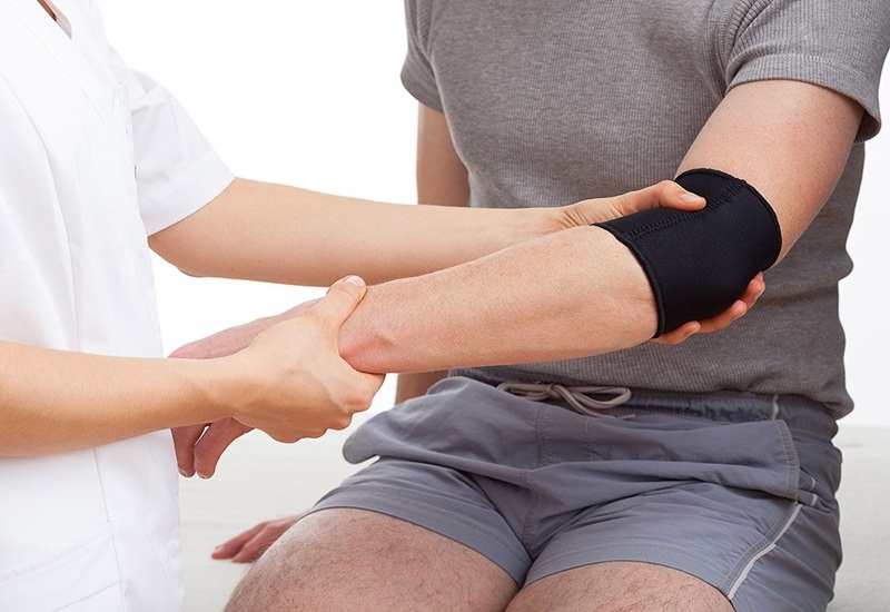 Cải thiện sức khỏe: Bài tập đau khuỷu tay 2