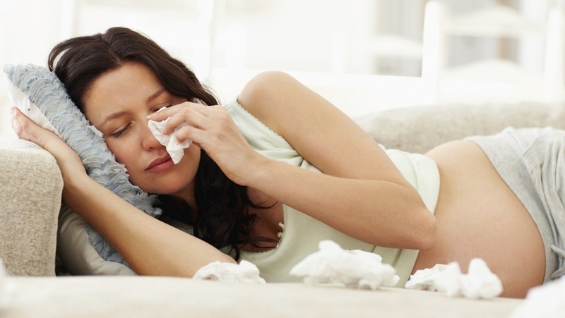 Những lưu ý khi chăm sóc bà bầu bị cảm cúm ở cuối thai kỳ 1