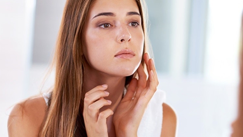 Cảm giác có con gì bò trên mặt có phải dấu hiệu của bệnh lý? 2