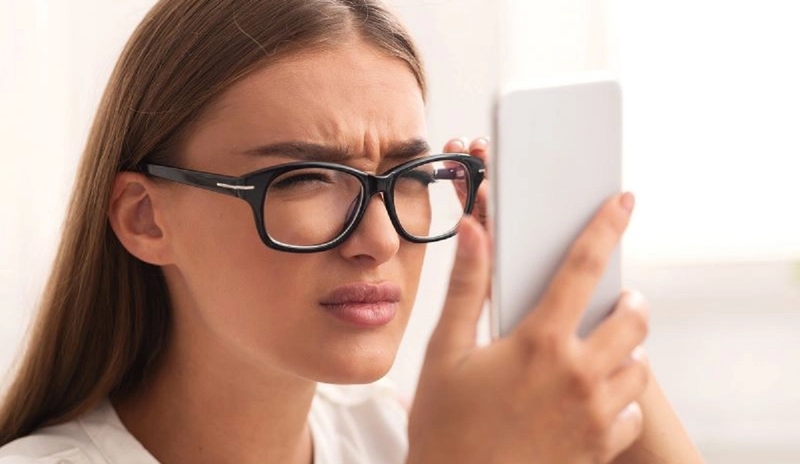 Cận thị có dẫn đến mù lòa không 1