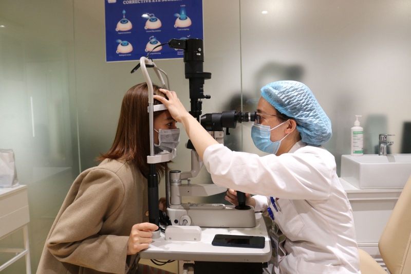 Cận thị có dẫn đến mù lòa không 3