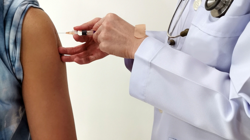 Cần tiêm vắc xin zona thần kinh không? 2