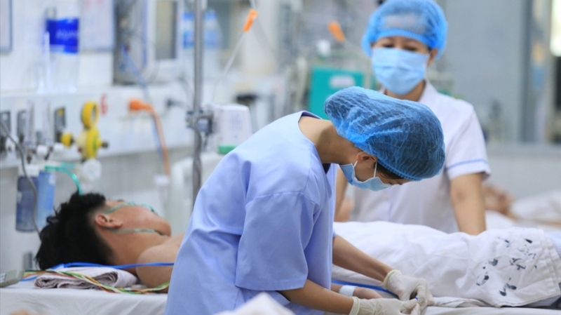 Cảnh báo nguy cơ bùng dịch sốt xuất huyết vào mùa cao điểm 1