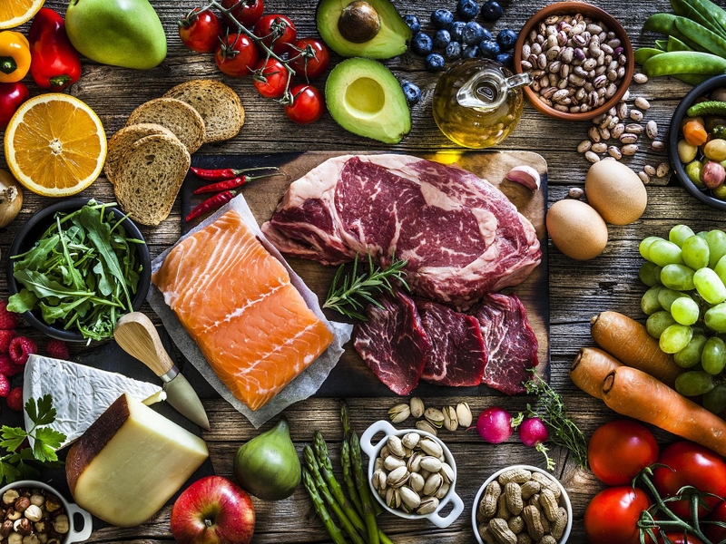 Cảnh báo tình trạng thiếu canxi chân tay co quắp 5