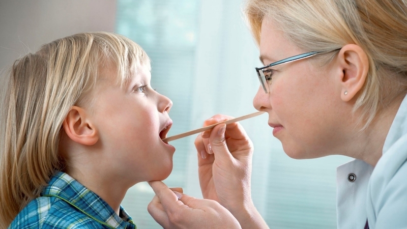 Cắt amidan cho trẻ có cần gây mê không? 2