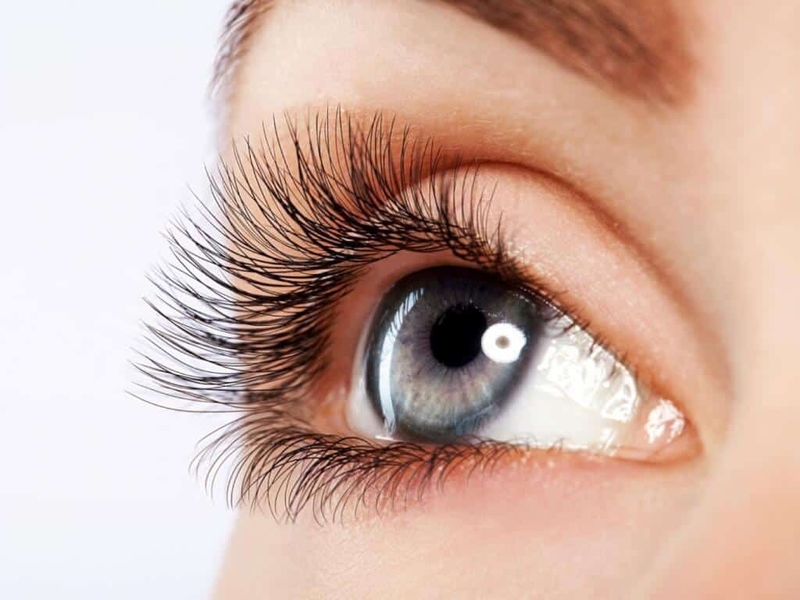 cắt lông mi có mọc lại được không 1