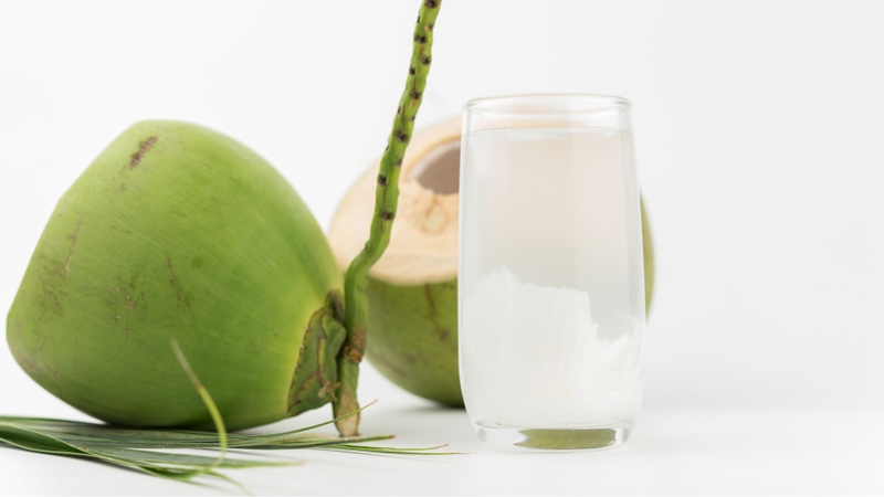 Thời điểm dùng lại nước dừa phụ thuộc vào mức độ hồi phục của từng người