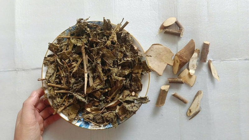 Các chế phẩm từ ba gạc chỉ nên dùng ngắn hạn, liều thấp