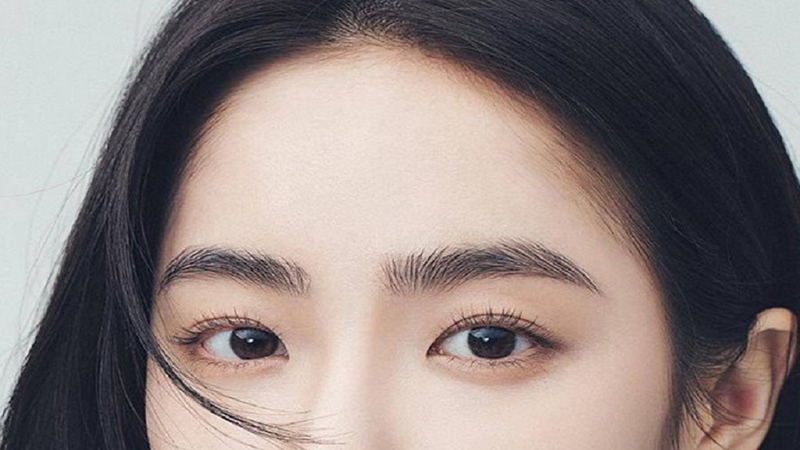 Để cấy ghép lông mày an toàn, bạn phải tuân theo các biện pháp phòng ngừa nhất định trước và sau thủ thuật này