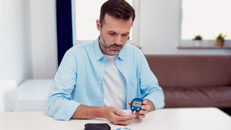 Một số nghiên cứu ban đầu cho thấy chiết xuất cây xuyến chi có thể hỗ trợ hạ đường huyết nhờ kích thích tiết insulin và bảo vệ tế bào tụy trước tổn thương