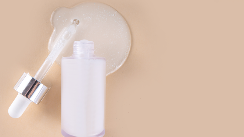 Mỹ phẩm chứa ceramide hỗ trợ phục hồi làn da khô và nhạy cảm