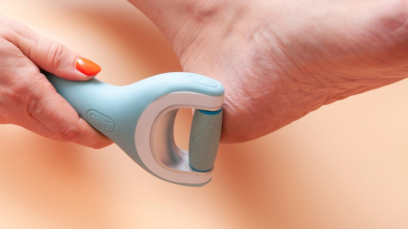 Chà gót chân là gì? Công dụng và cách thực hiện 3