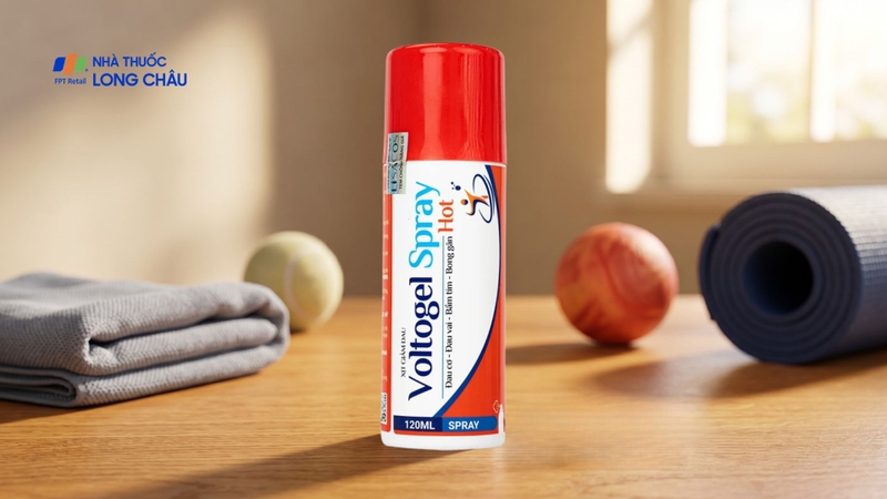 Chai xịt nóng Voltogel Hot Spray 120ml giúp giảm đau cơ