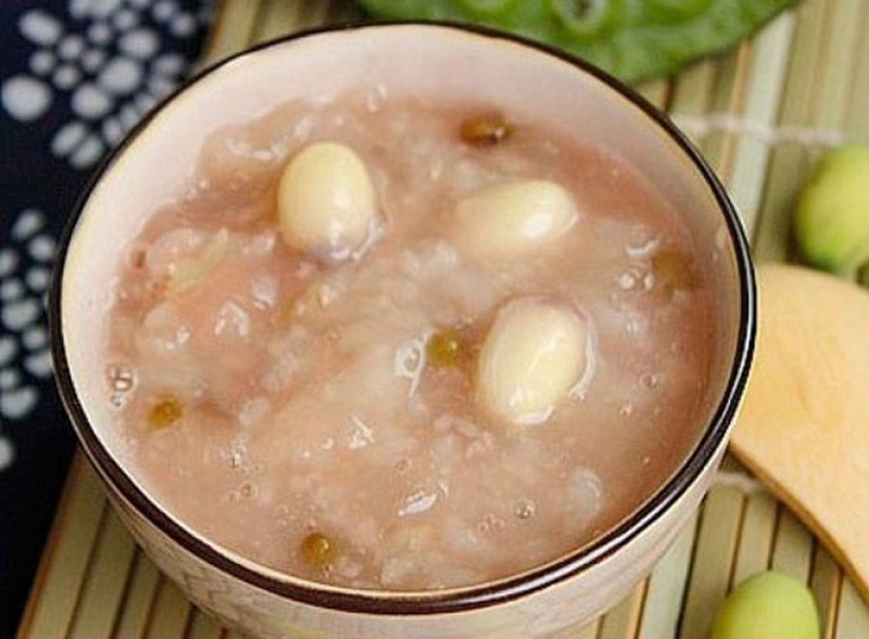 be-bi-tieu-chay-nen-an-chao-gi-vua-ngon-vua-tot-cho-suc-khoe-1