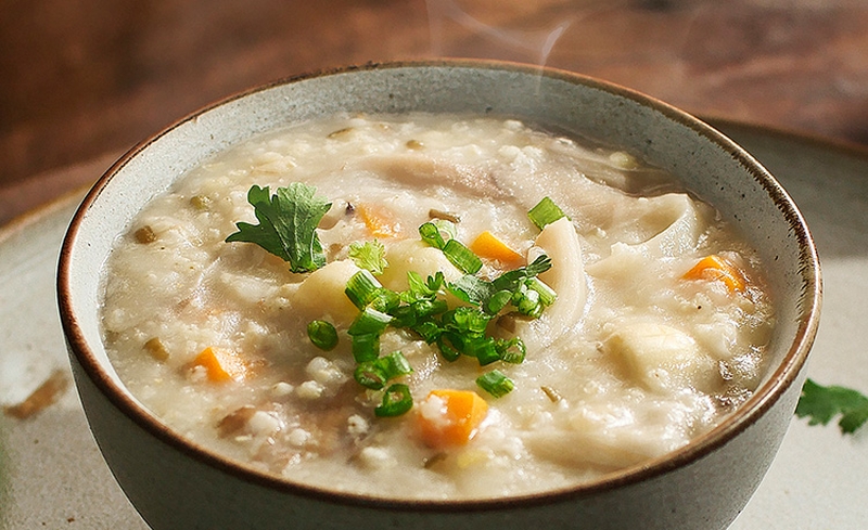 Giải đáp thắc mắc: Ăn cháo ăn liền có béo không? 2