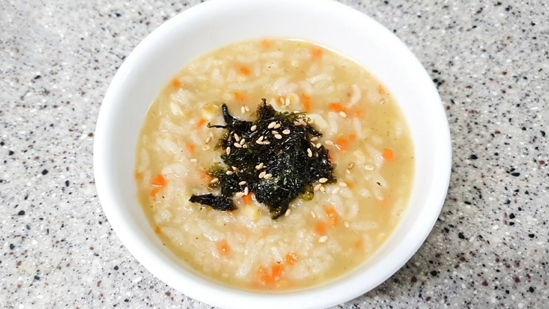 Thành phẩm cháo bào ngư với nấm hương béo ngậy cho bé