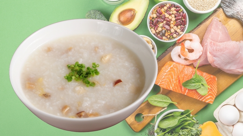 Cháo cho bé 1 tuổi cần đủ nhóm chất, ăn đúng bữa và đa dạng thực phẩm để phát triển toàn diện