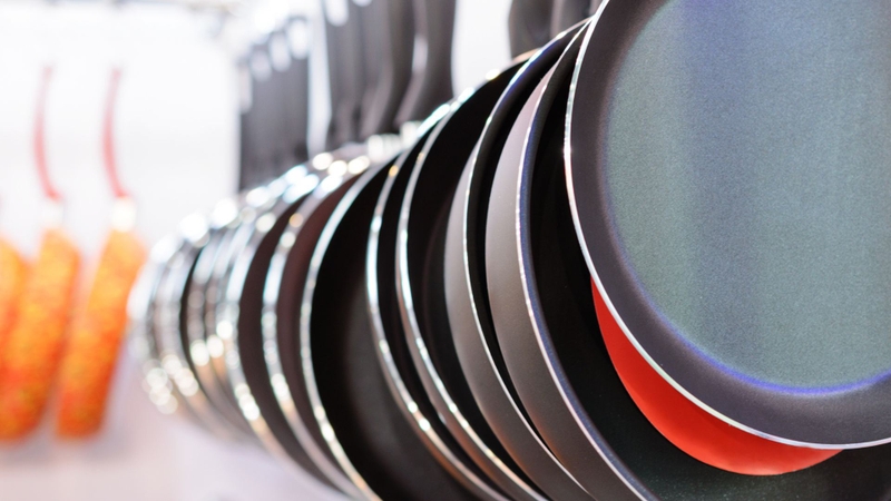 Chảo bị quá nhiệt có thể sinh khói gây khó chịu đường hô hấp