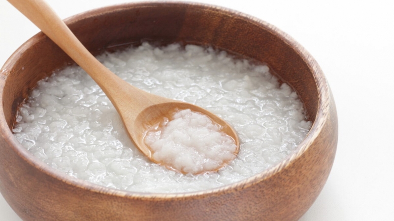 Cháo để qua đêm trong tủ lạnh có ăn được không 1 Nhiều người thắc mắc cháo để qua đêm trong tủ lạnh có ăn được không 2
