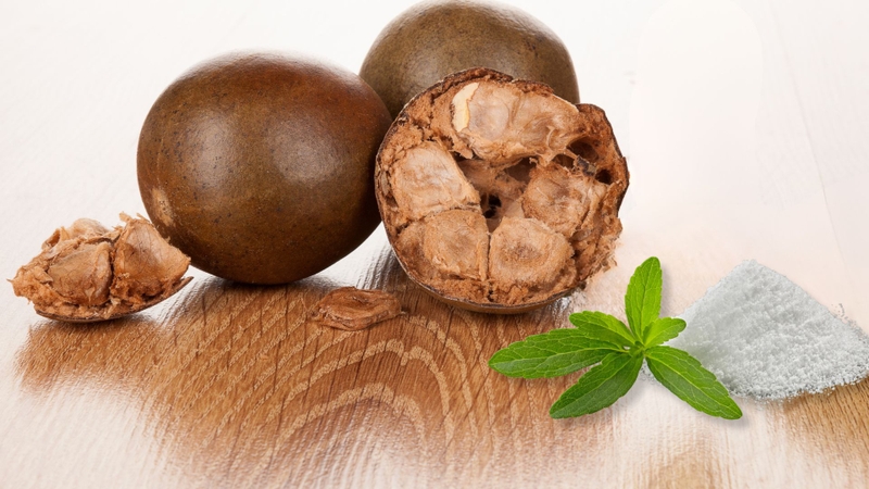 Stevia và quả la hán là những nguồn tạo ngọt có nguồn gốc thực vật